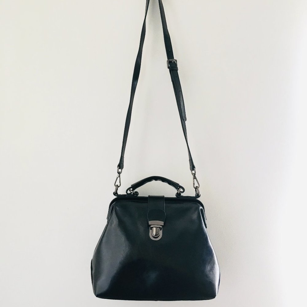 Black Vintage Style bag